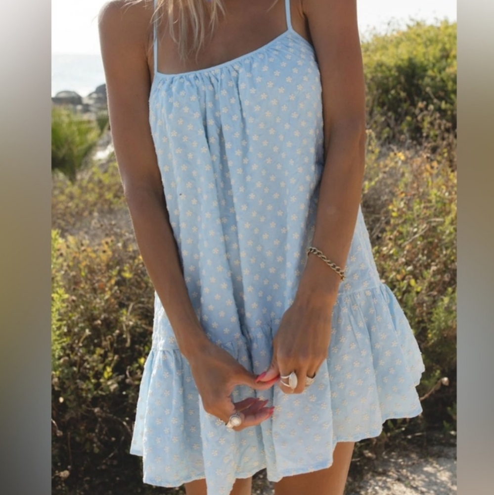 Solai Baby Blue Daisy Spaghetti Strap Dress Embroidered Size Medium